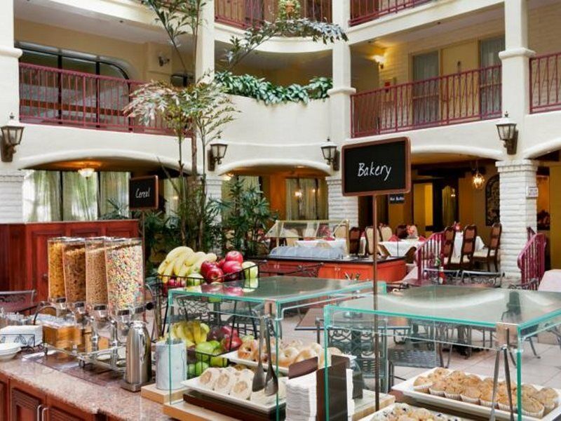 Embassy Suites By Hilton Arcadia-Pasadena Area Eksteriør bilde